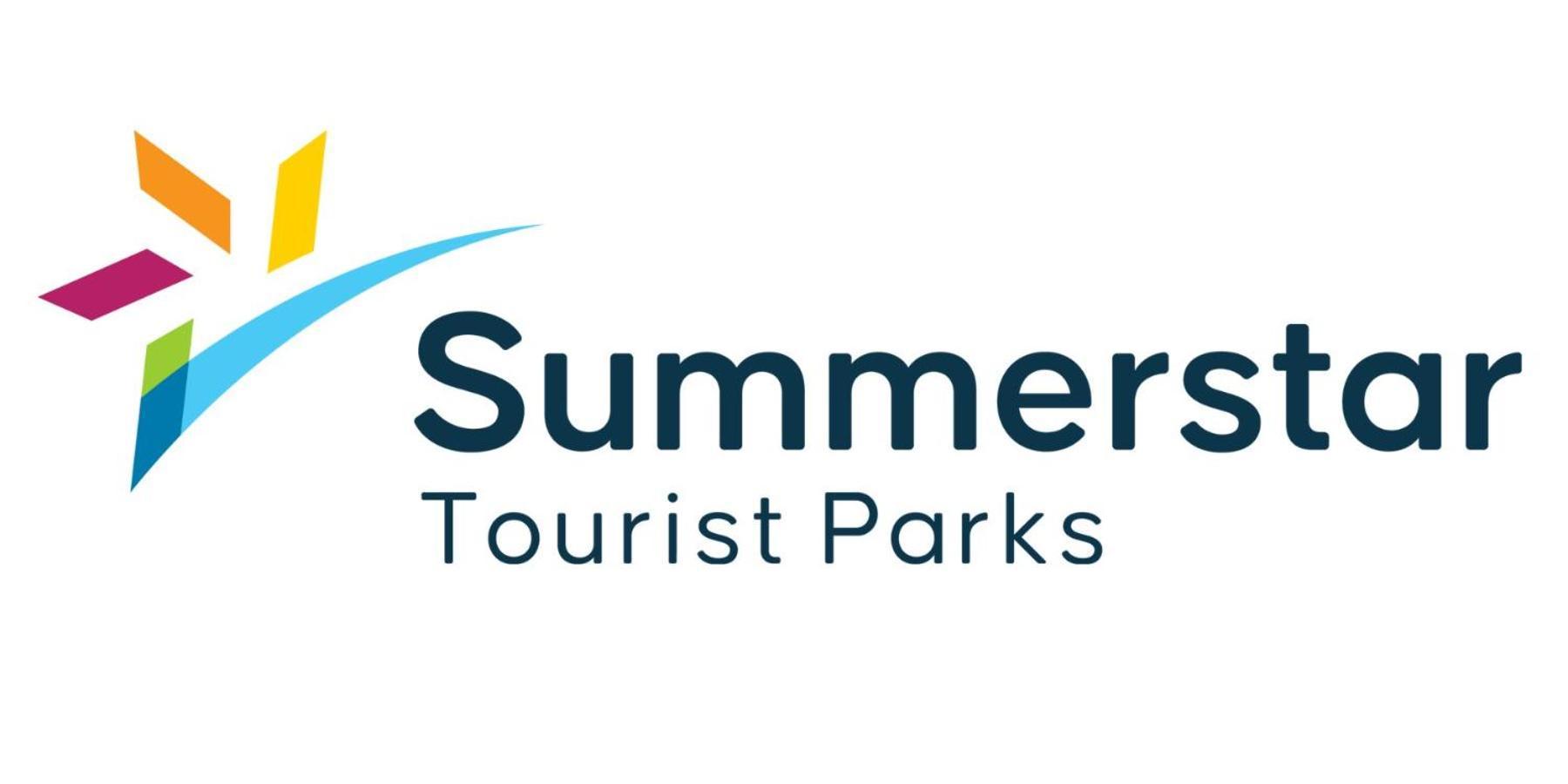 Отель Tom Price Tourist Park Экстерьер фото